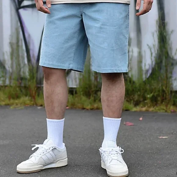 EMPYRE Skate Shorts in Pastel Blue Corduroy Drawstring Waist Men’s Size Large - Picture 2 of 11